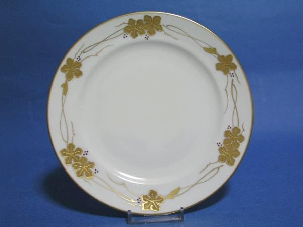 大倉陶園 クラウン エンボス デザートプレート 20cm 大倉陶園 金蝕葡萄